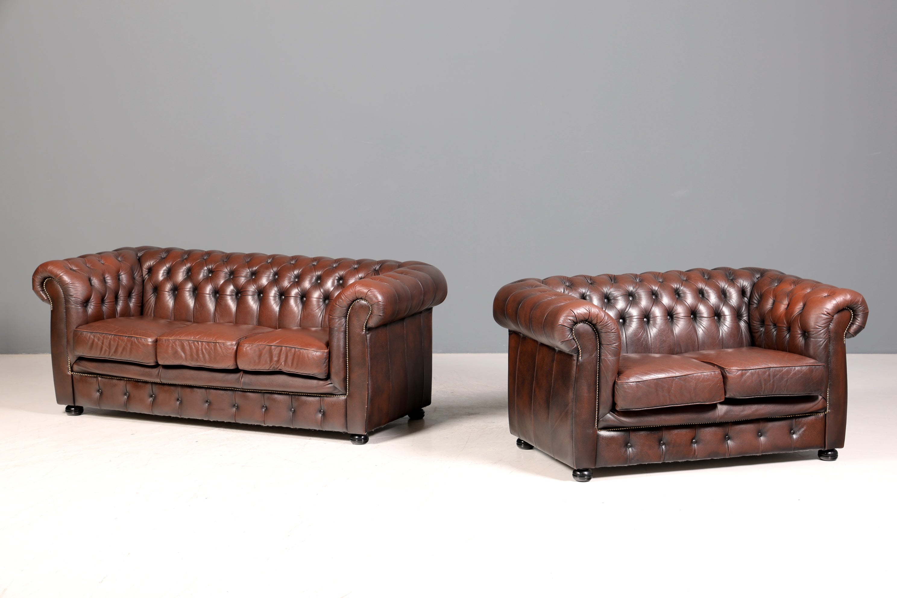 Wunderschönes Original Chesterfield Sofa 3- Sitzer echt Leder Couch Englisch