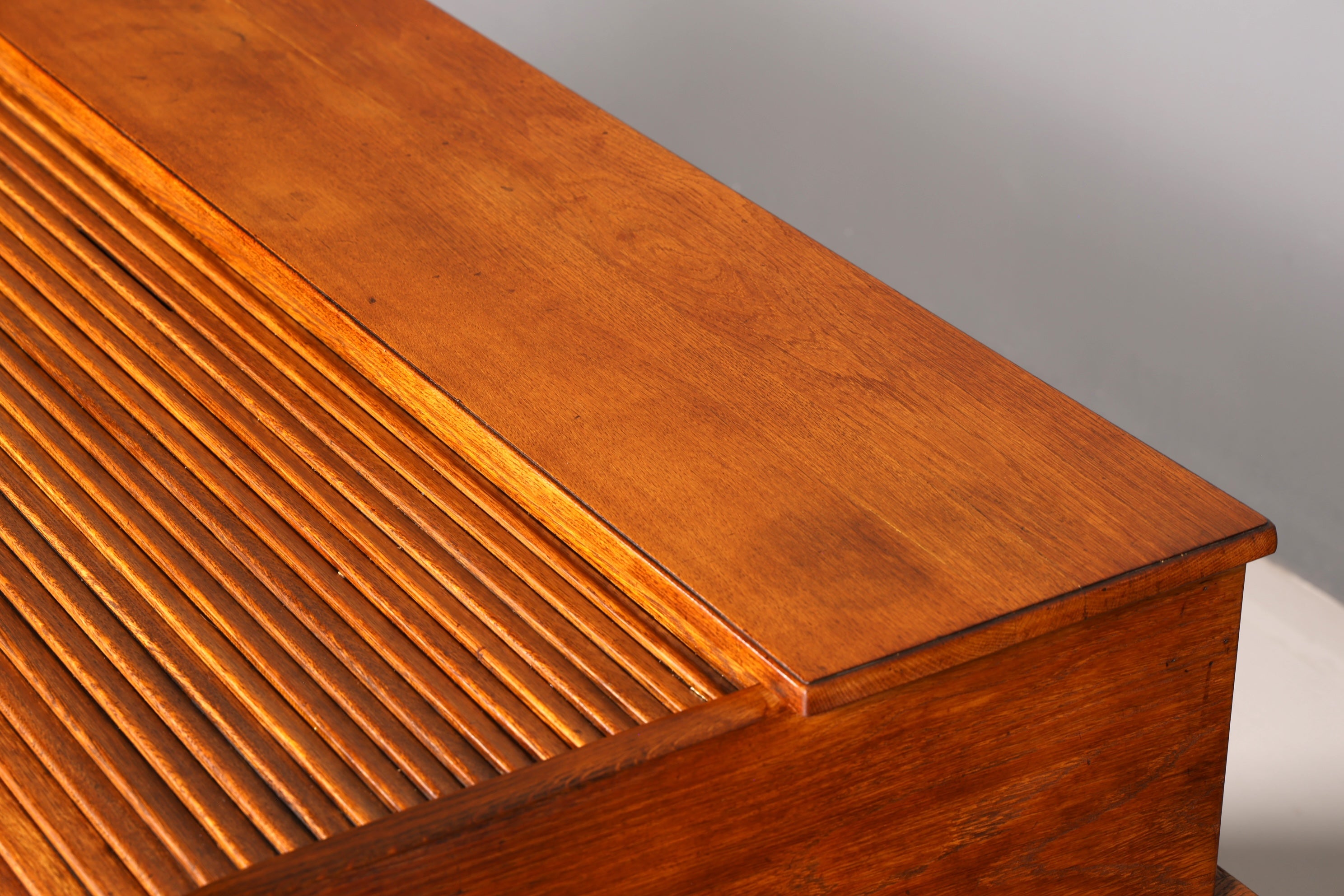 Wunderschöner Sekretär im Bauhaus Stil Rollladen Sekretär Art Deco Schreibtisch Office Table Vintage