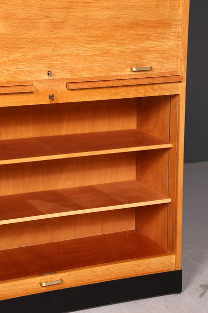 Stilvoller Mid Century Rollladenschrank Bauhaus Apothekerschrank Art Deco Büro Aktenschrank