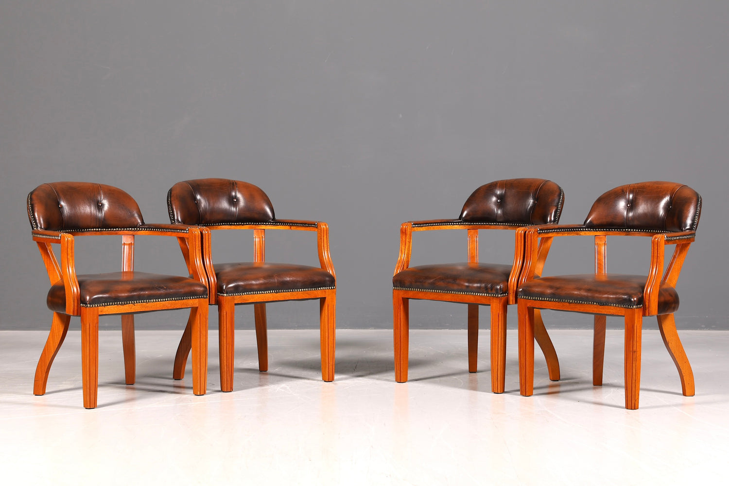 Wunderschöner Chesterfield Armlehnstuhl Braun Echt Leder Englisch Bürostuhl Schreibtischstuhl Sekretär Stuhl Court Chair 4 von 4