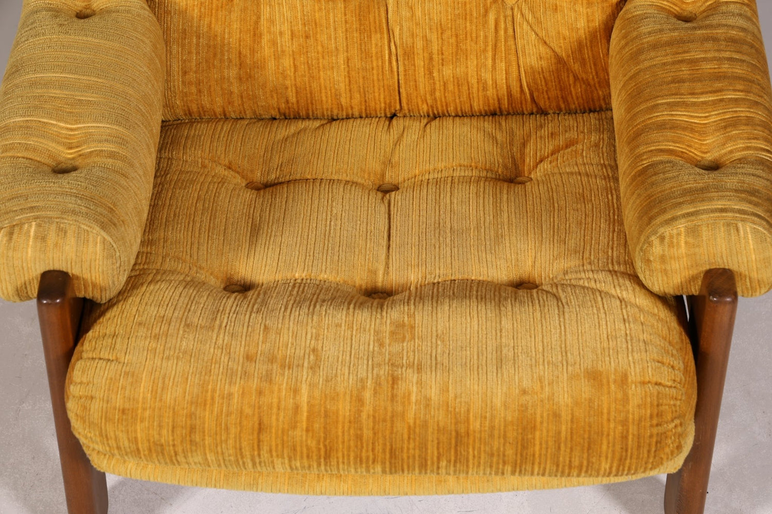 Schlichter Mid Century Sessel Danish Design Armlehnsessel echt Holz Relax Sessel 1 von 2
