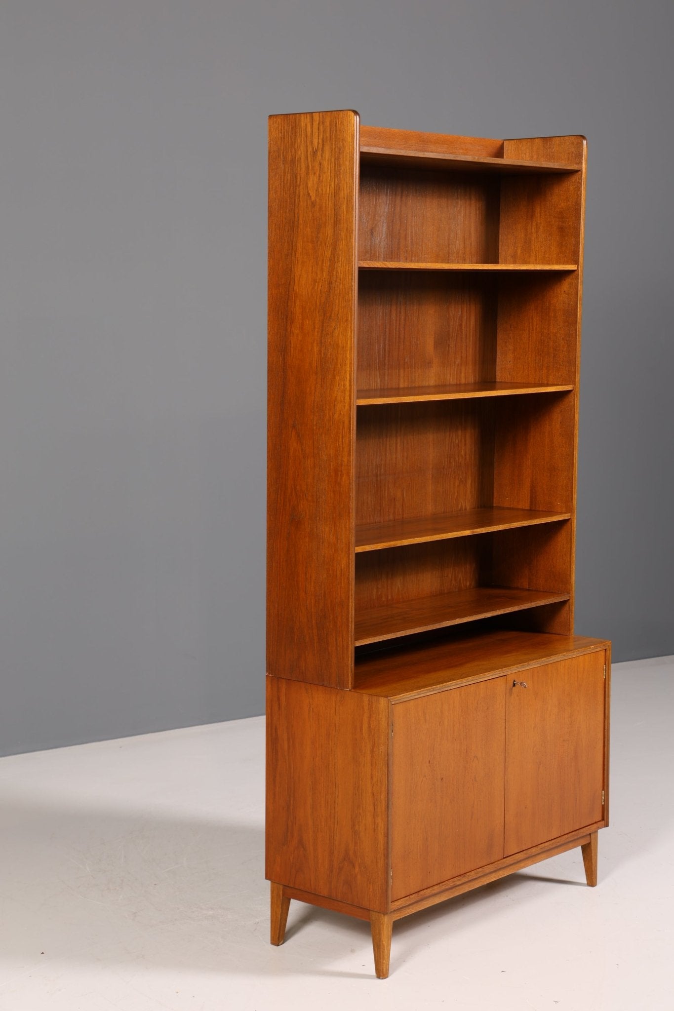 Schlichtes Mid Century Regal Bücherregal Retro Schrank Danish Design Kommode