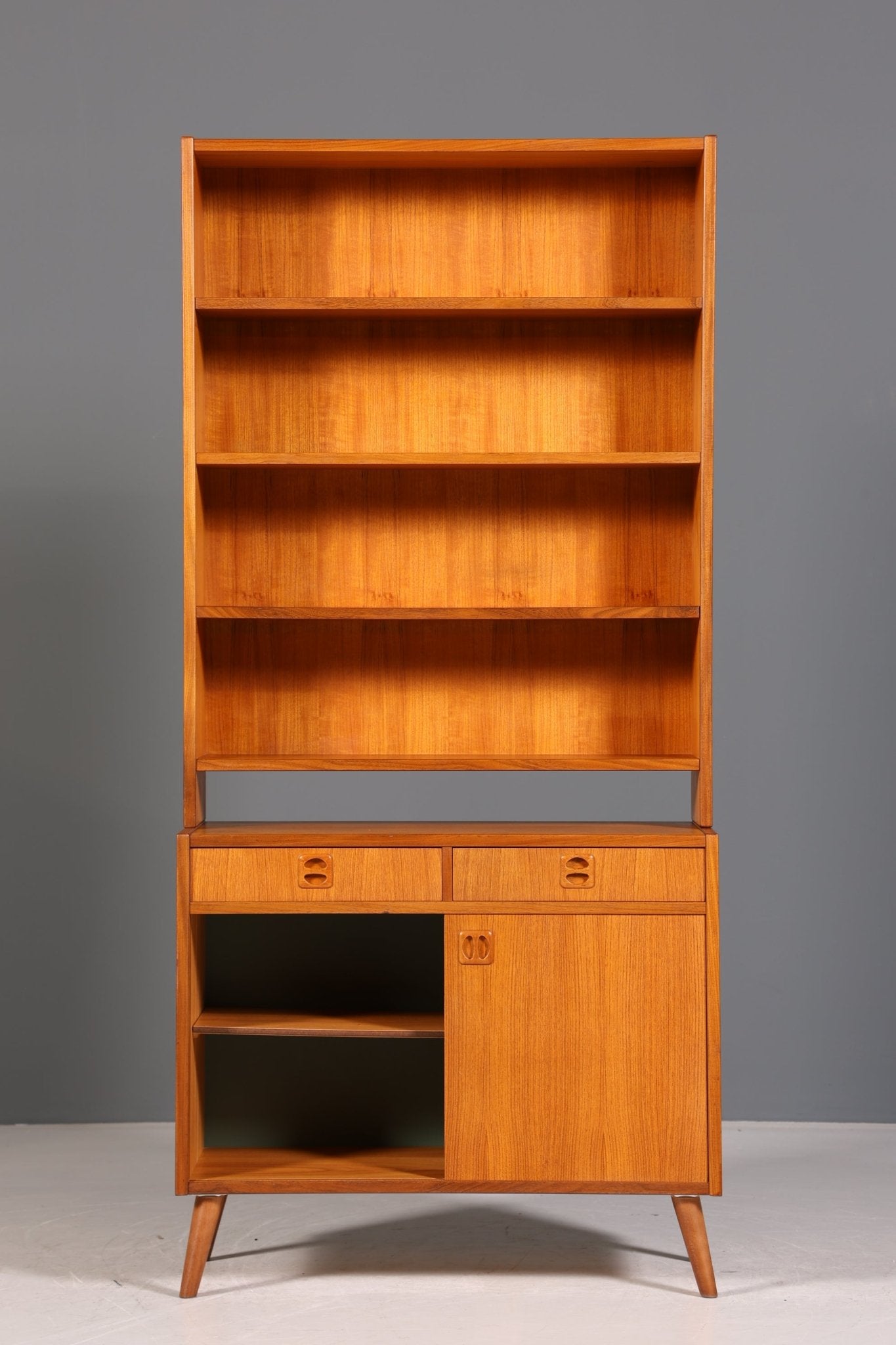 Schlichtes Mid Century Regal &quot;Made in Denmark&quot; schiebetür Schrank Danish Design Retro Kommode Vintage Bücherregal 60s 1 von 2