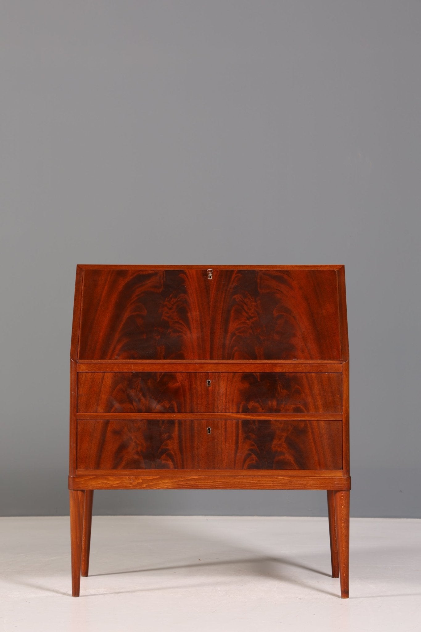 Stylish secretary in English style antique around 1930 office chest of drawers mahogany writing chest