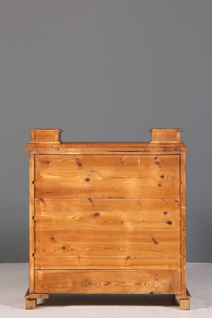 Beautiful Wilhelminian style chest of drawers Louis Philippe Vertiko walnut sideboard around 1880
