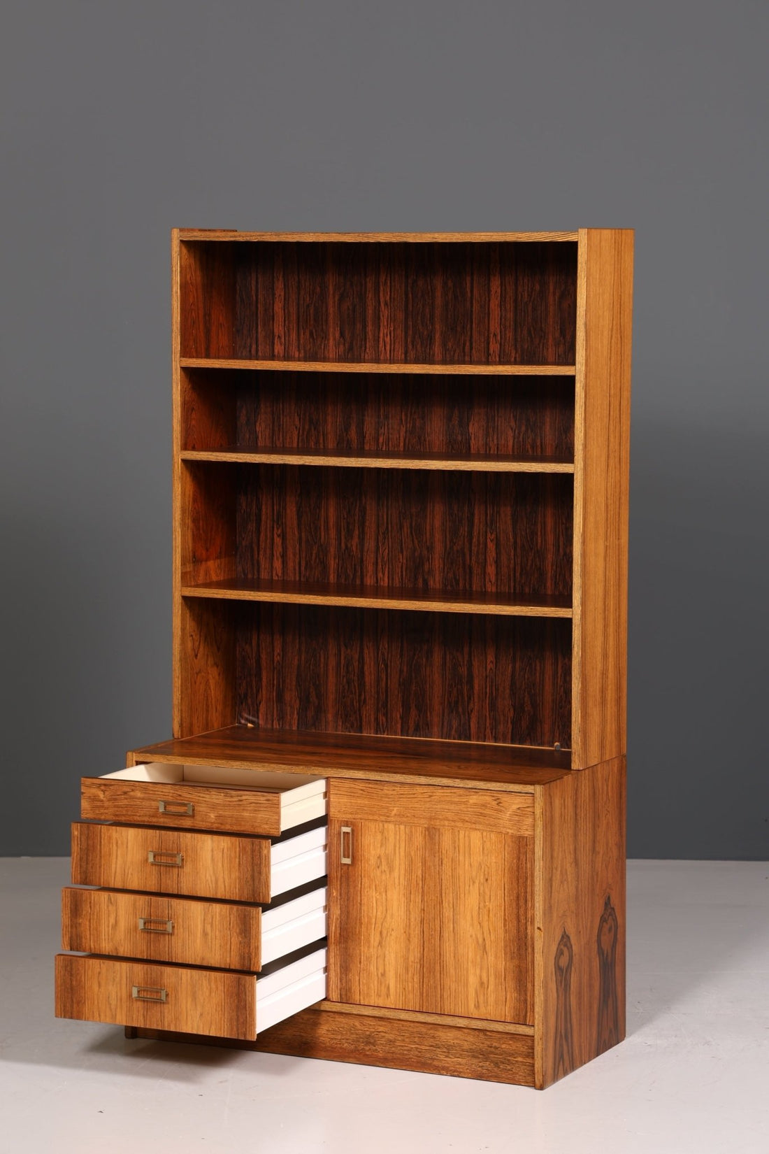 Wunderschönes Mid Century Palisander Regal Vintage Bücherregal 60s Schrank Kommode