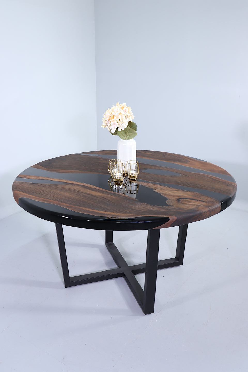 Runder Epoxidharz Tisch 140cm Nussbaum Esszimmer Tisch