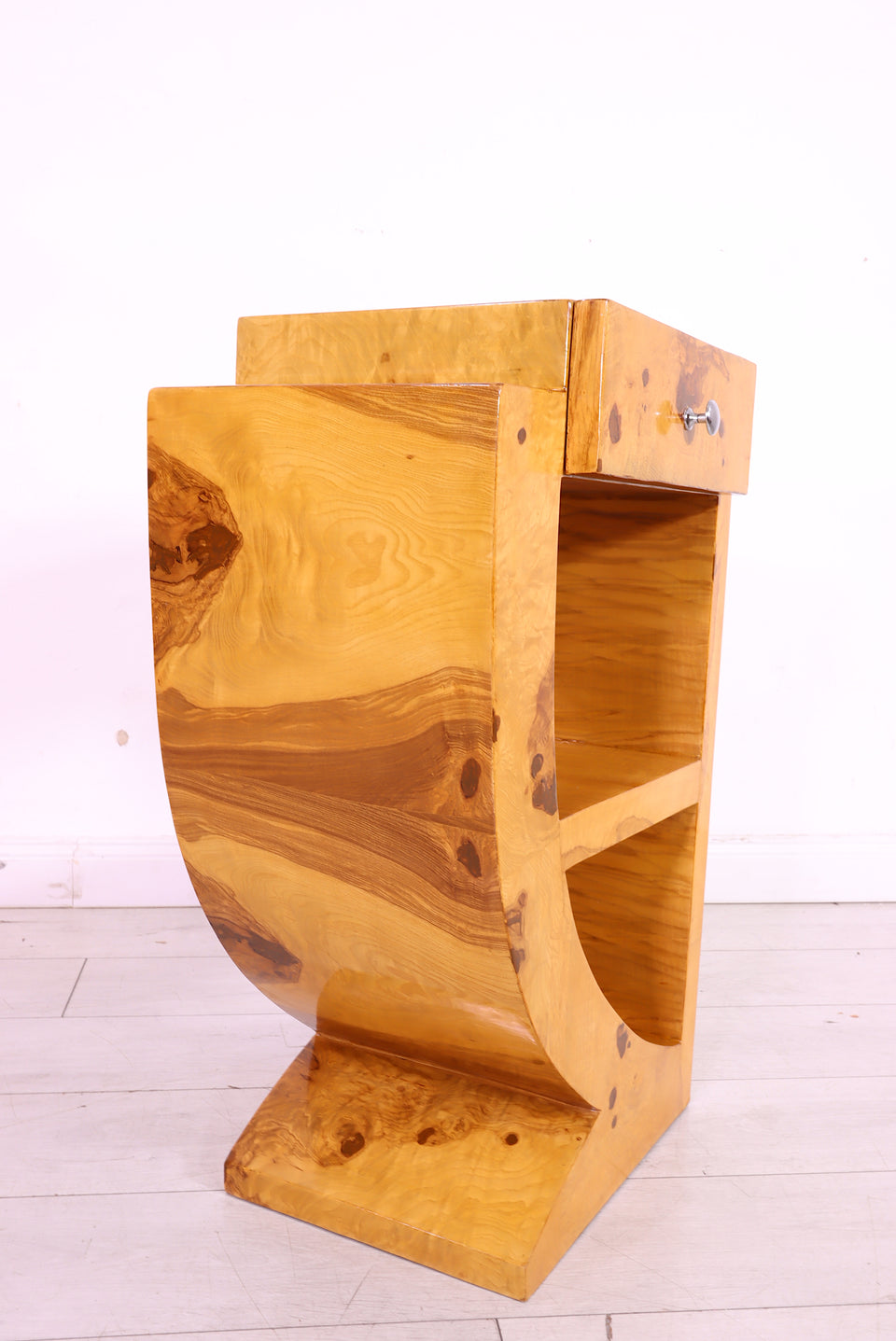 Traumhafter Art Deco Beistelltisch Kommode Nachttisch Birke Stand Links