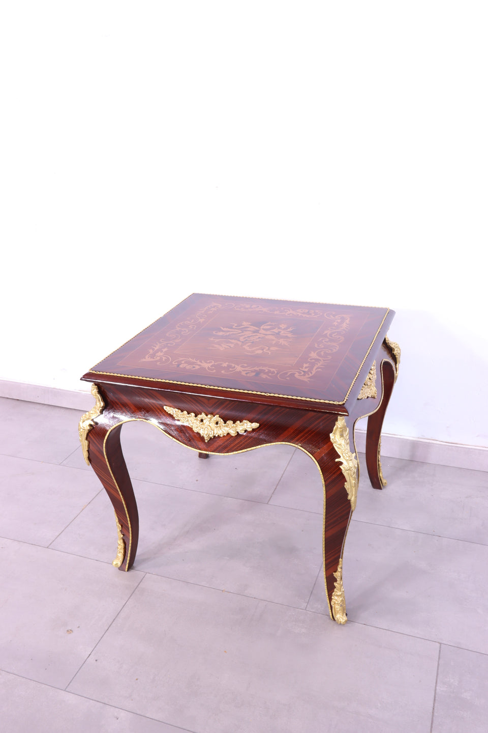 Traumhafter Barock Stil Tisch Beistelltisch Intarsien 1 von 2