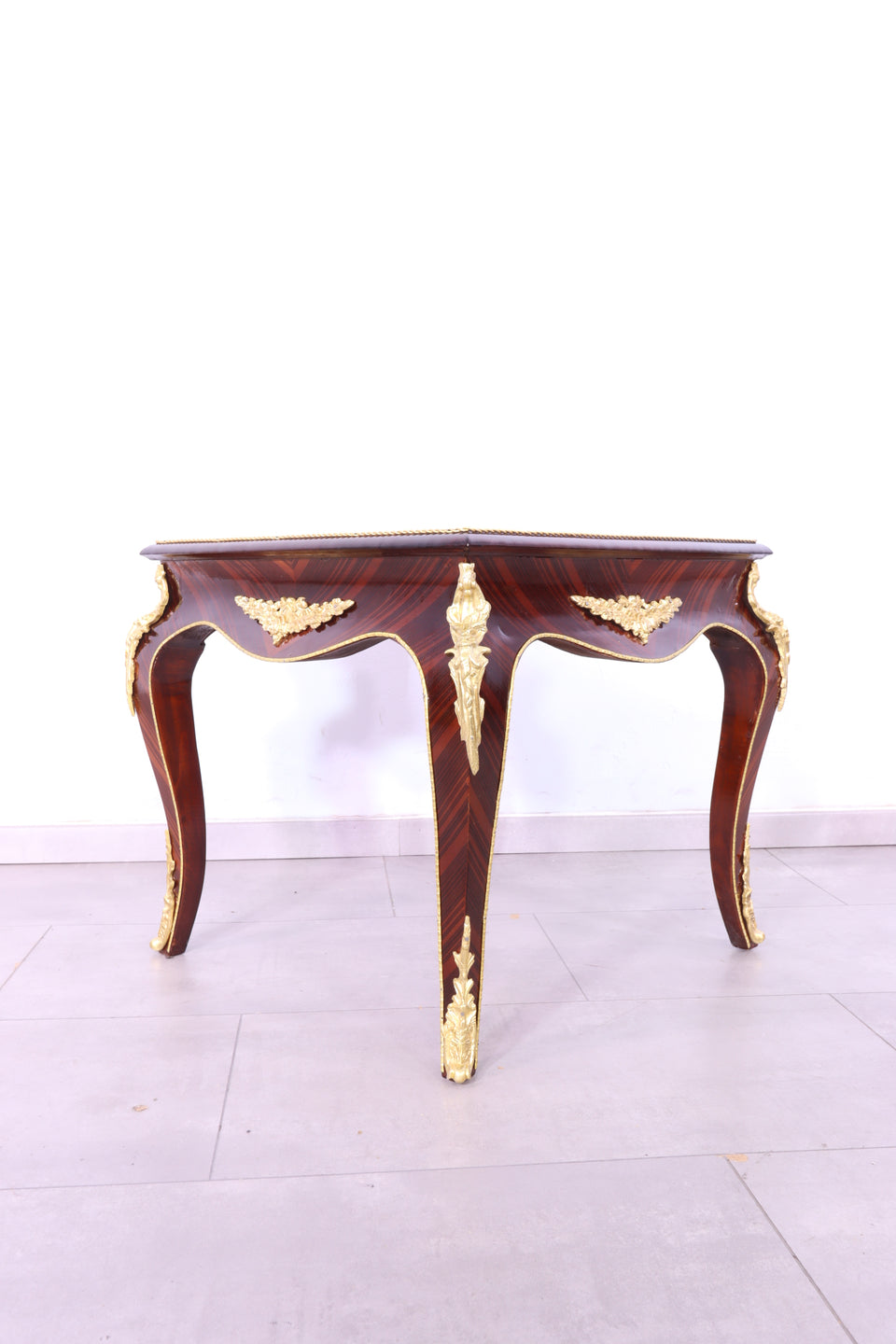 Traumhafter Barock Stil Tisch Beistelltisch Intarsien 1 von 2