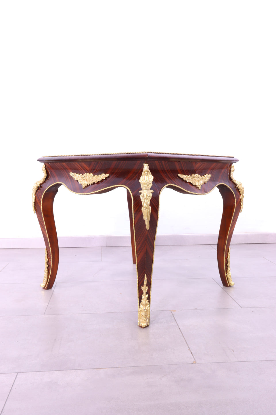 Traumhafter Barock Stil Tisch Beistelltisch Intarsien 2 von 2