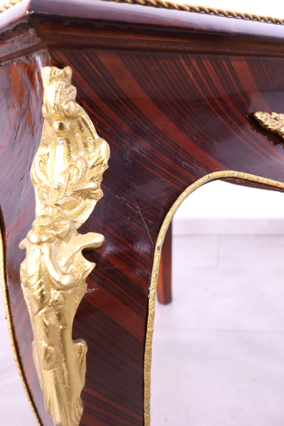 Traumhafter Barock Stil Tisch Beistelltisch Intarsien 2 von 2
