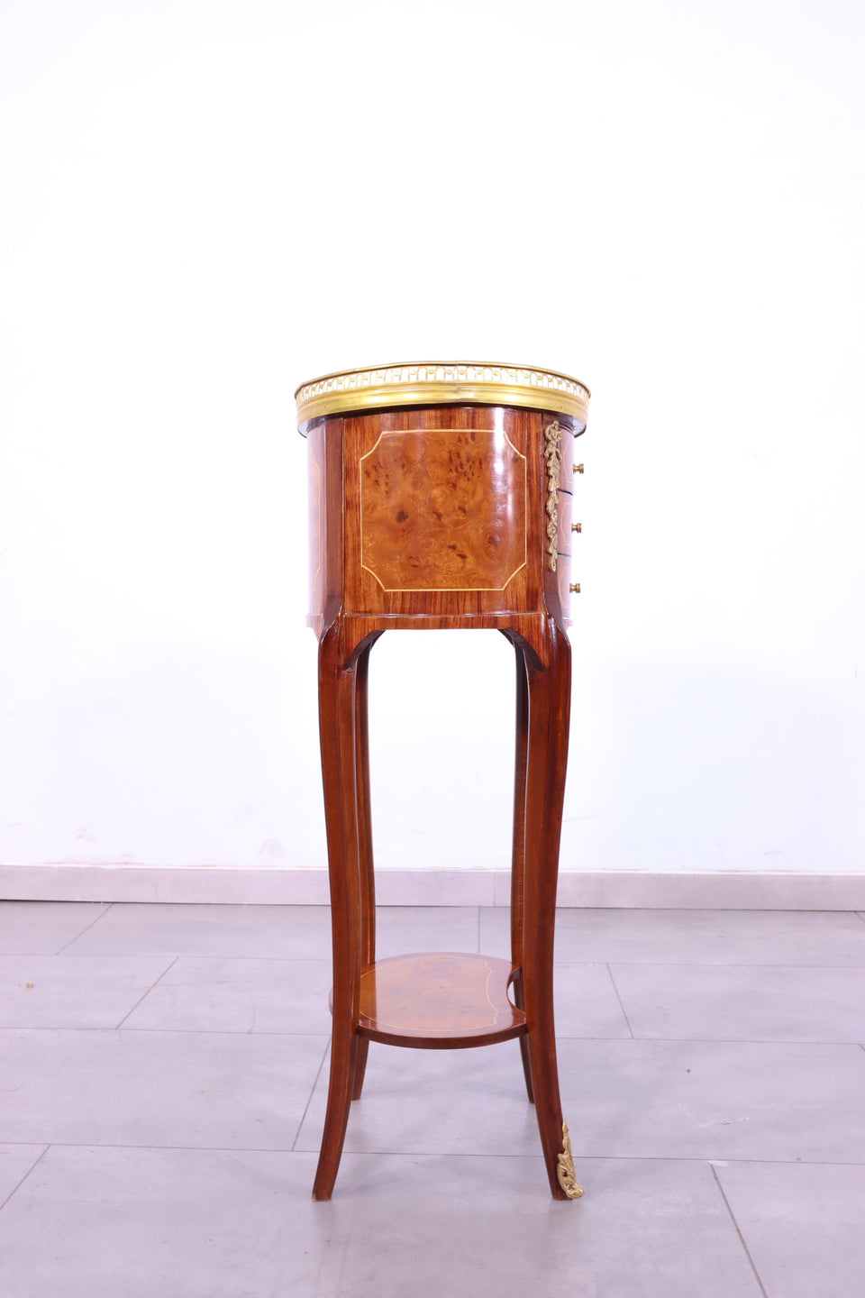Edler Barock Louis XV Stil Beistelltisch Antik Stil Ablage Messing Top