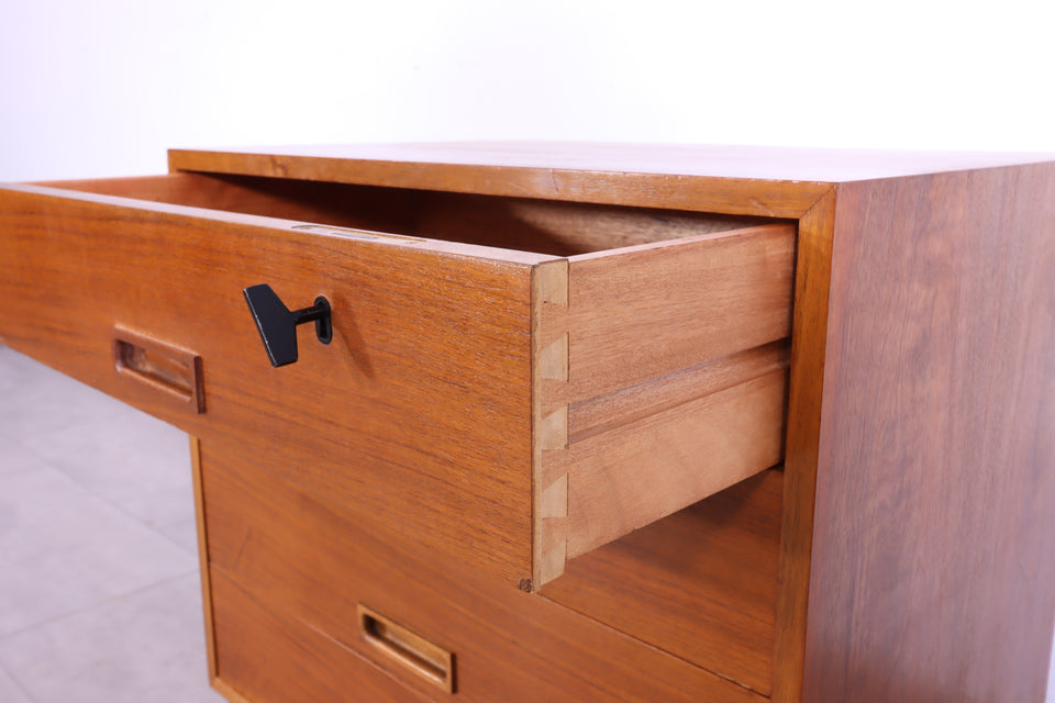 Wunderschöne Mid Century Retro Kommode 60s 70s Schrank Danish Design Teak Holz