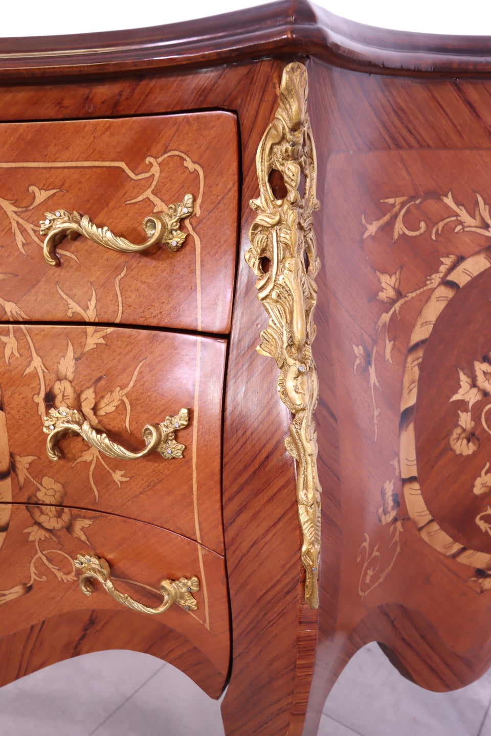 Edle Bauchige Barock Stil Kommode Messing Louis XV Antik Stil Kommode