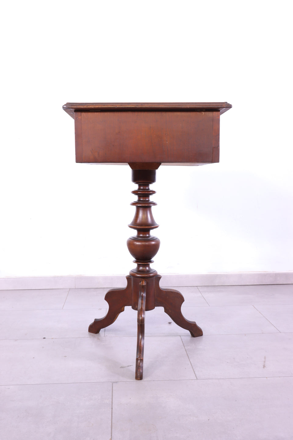 Traumhafter Louis Philippe Beistelltisch Nähtisch Antik um 1875
