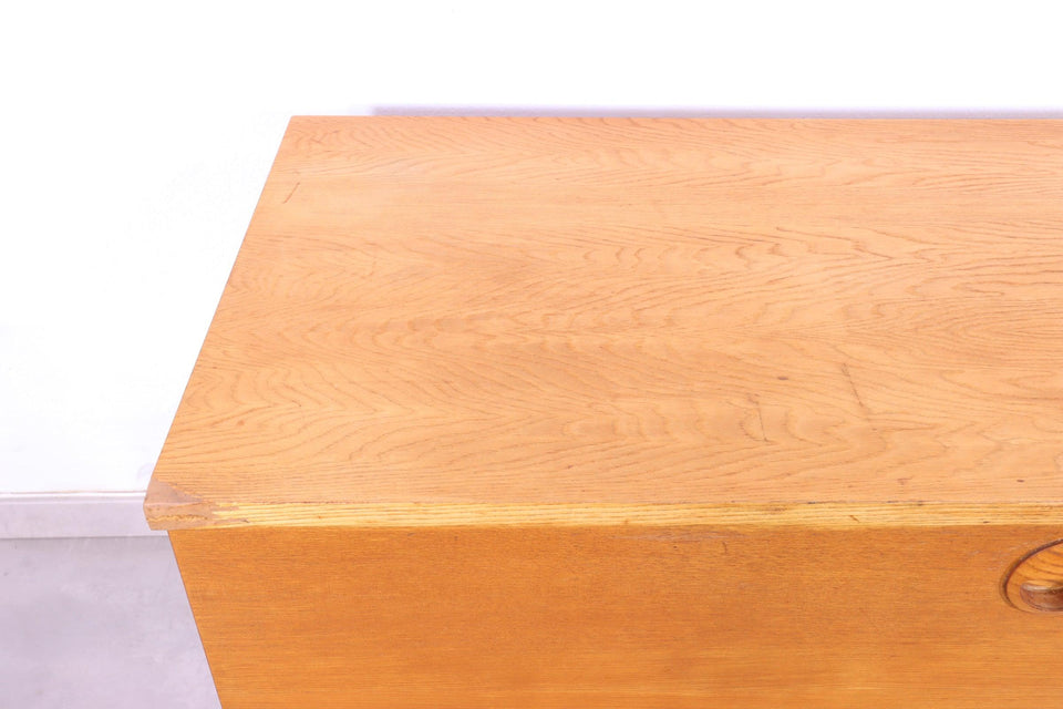 Original Hellerau Kommode Joachim Nebelung 430 Bauhaus Klappschrank Hairpin Legs 1 von 3
